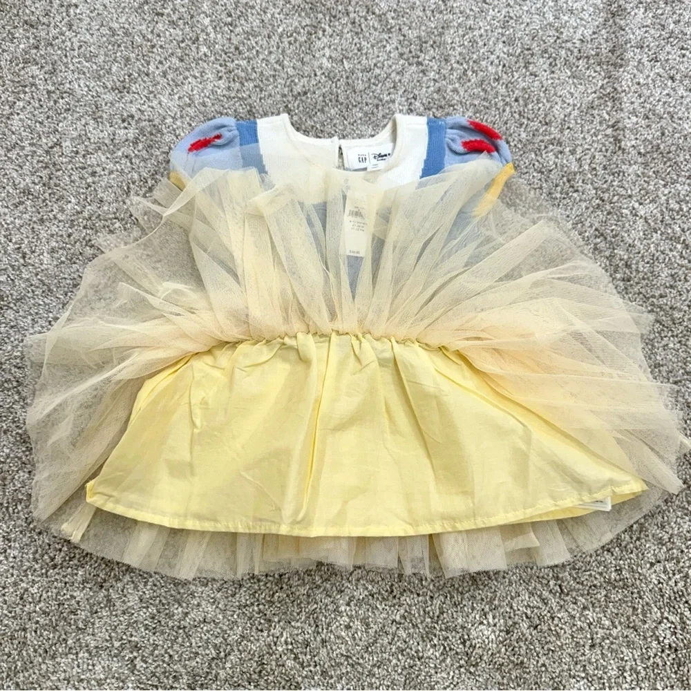Gap × Disney Baby Snow White Tulle Dress Size 6-12 months